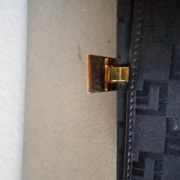 ST JOHN Couture Signature Jacquard w Embroidered Butterfly Hummingbird Purse Set - Picture 14 of 15